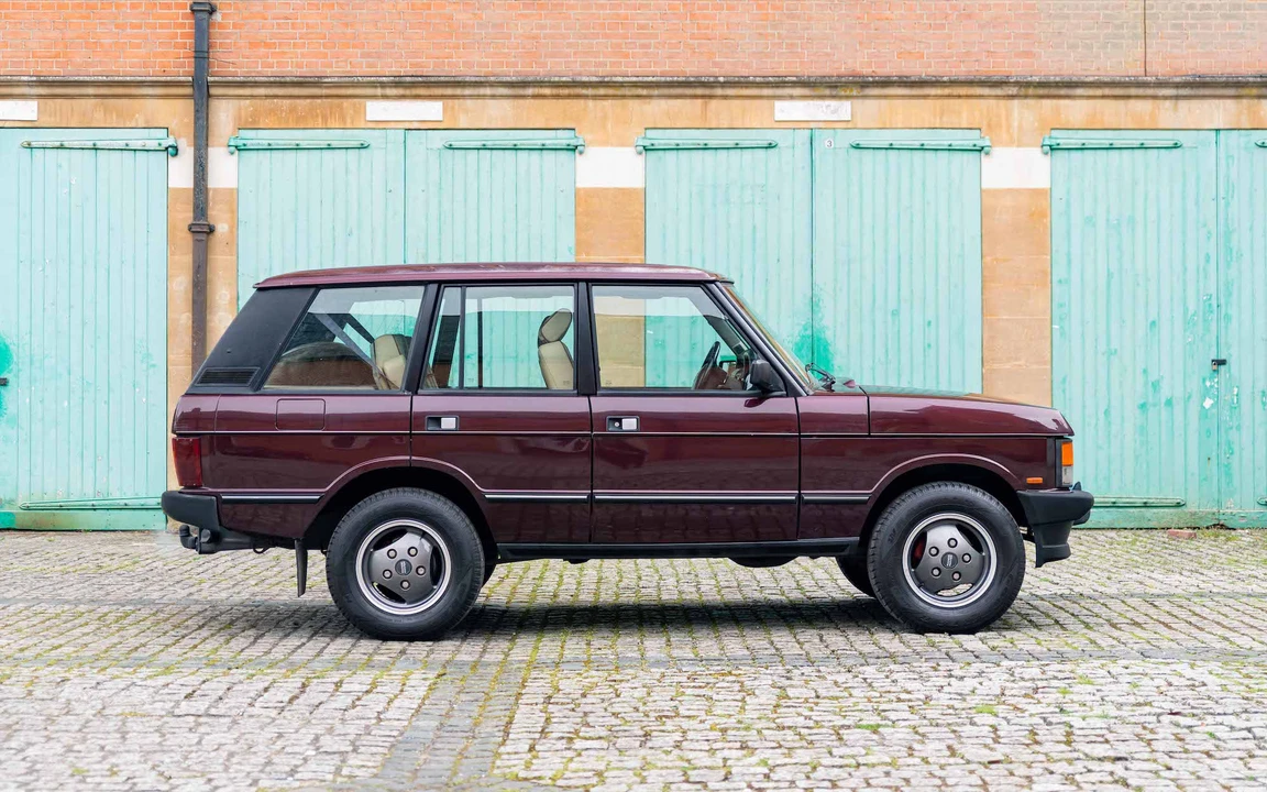 1995 Land Rover Range Rover Classic - Image 16 of 31