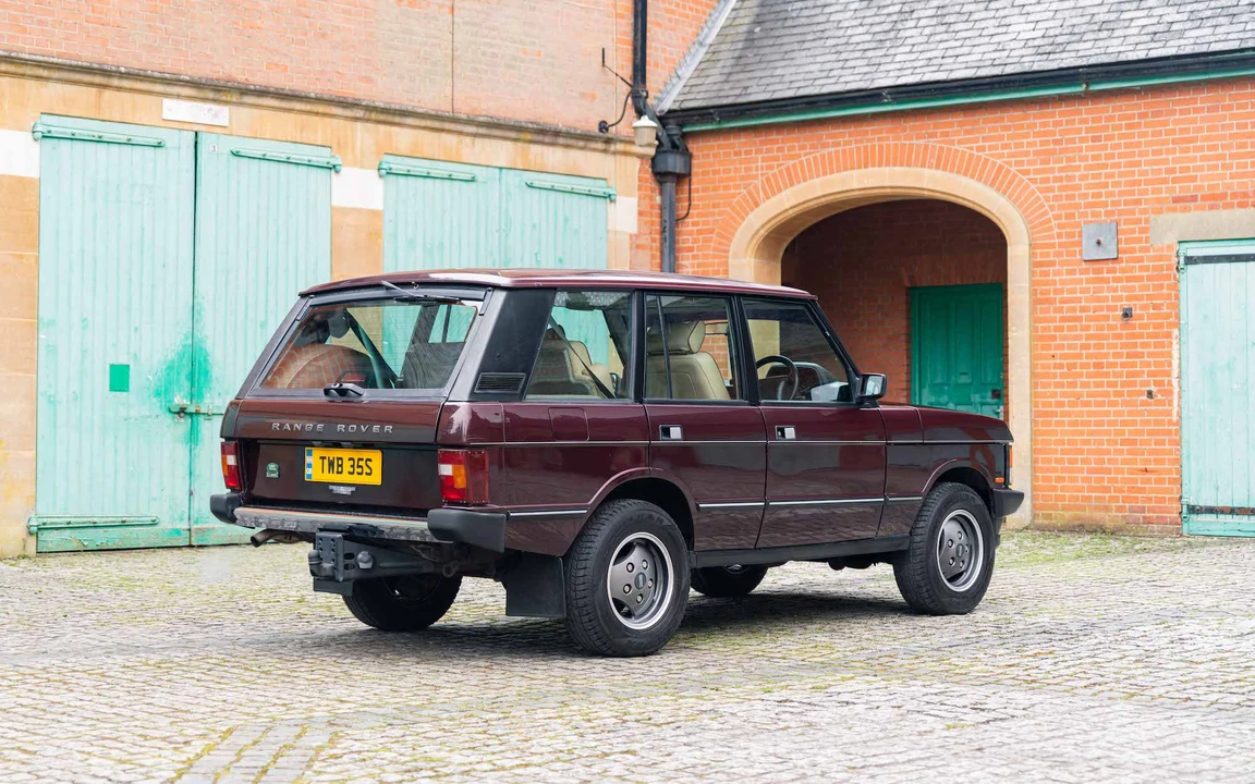 1995 Land Rover Range Rover Classic - Image 14 of 31