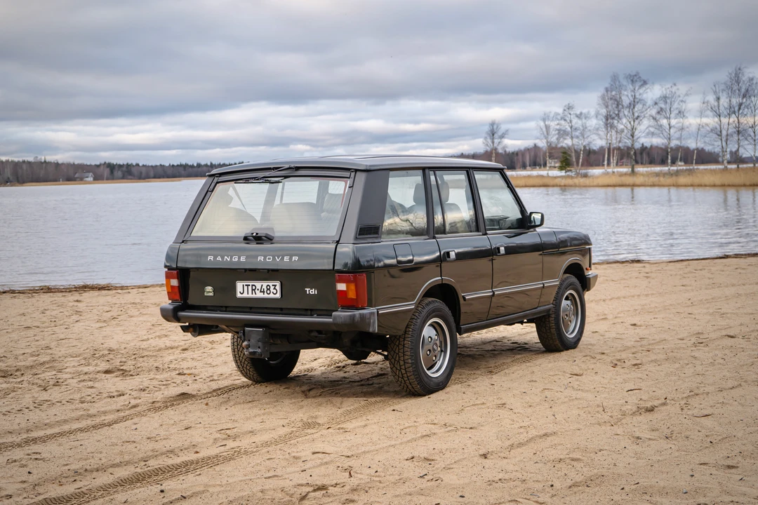 1995 Land Rover Range Rover Classic - Image 12 of 31