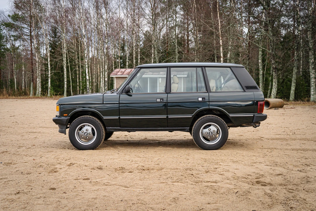 1995 Land Rover Range Rover Classic - Image 6 of 31