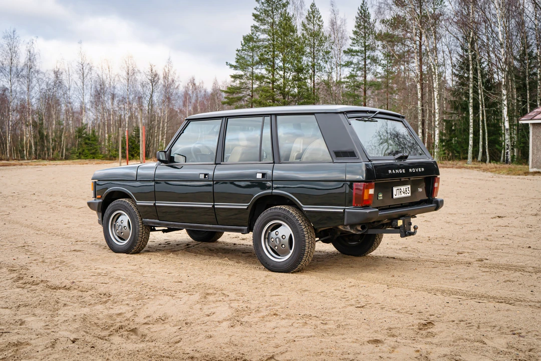 1995 Land Rover Range Rover Classic - Image 15 of 31