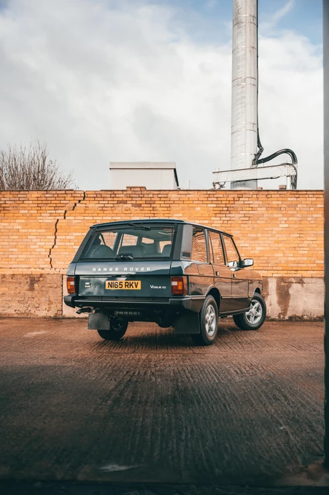 1995 Land Rover Range Rover Classic - Image 14 of 31