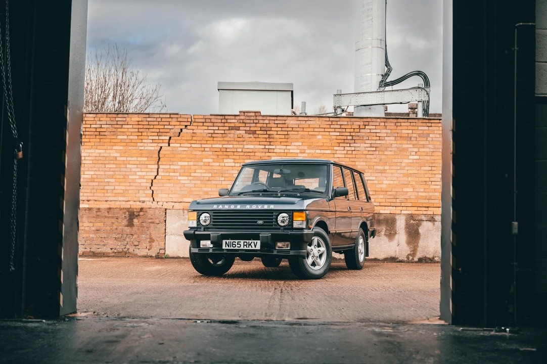 1995 Land Rover Range Rover Classic - Image 12 of 31