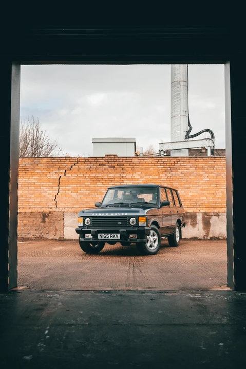 1995 Land Rover Range Rover Classic - Image 16 of 31