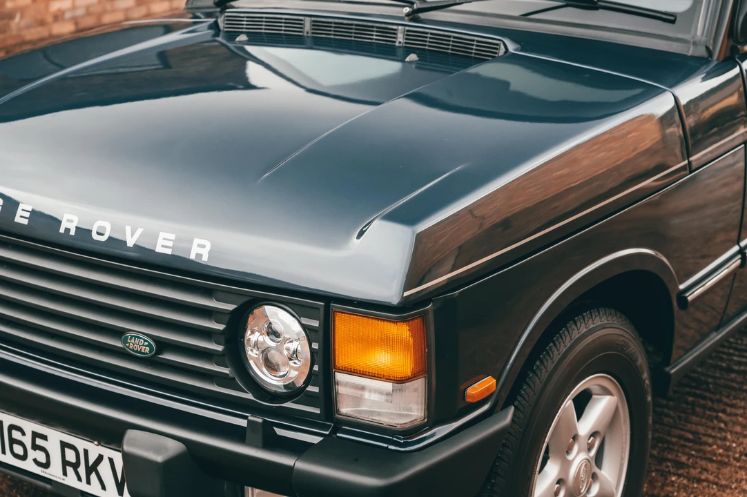 1995 Land Rover Range Rover Classic - Image 24 of 31
