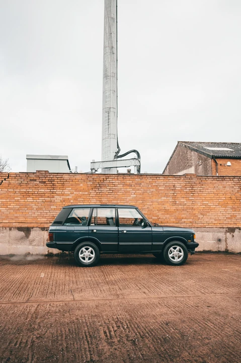 1995 Land Rover Range Rover Classic - Image 19 of 31