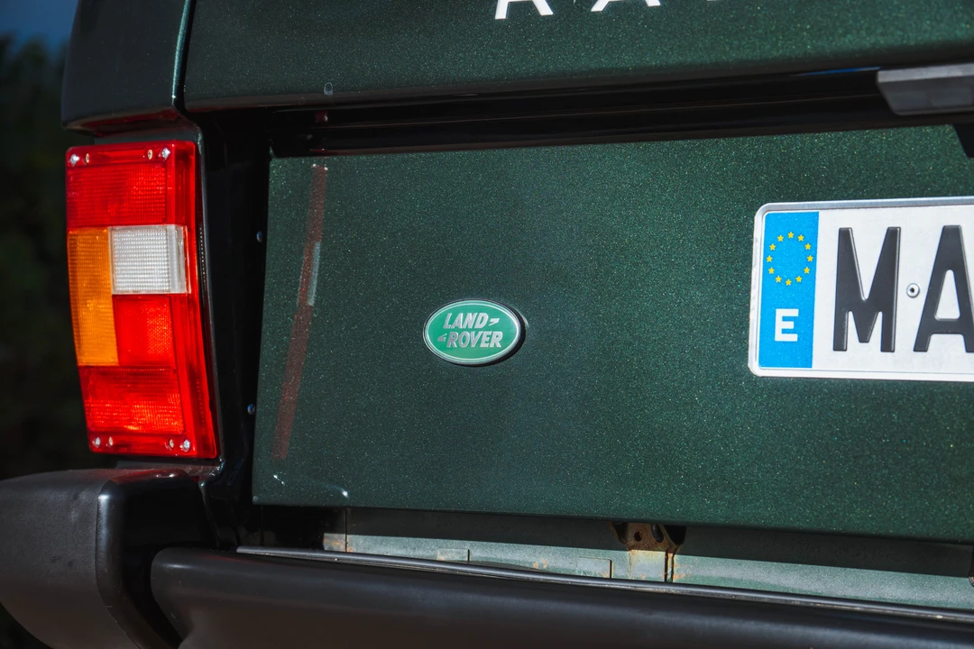 1995 Land Rover Range Rover Classic - Image 12 of 31