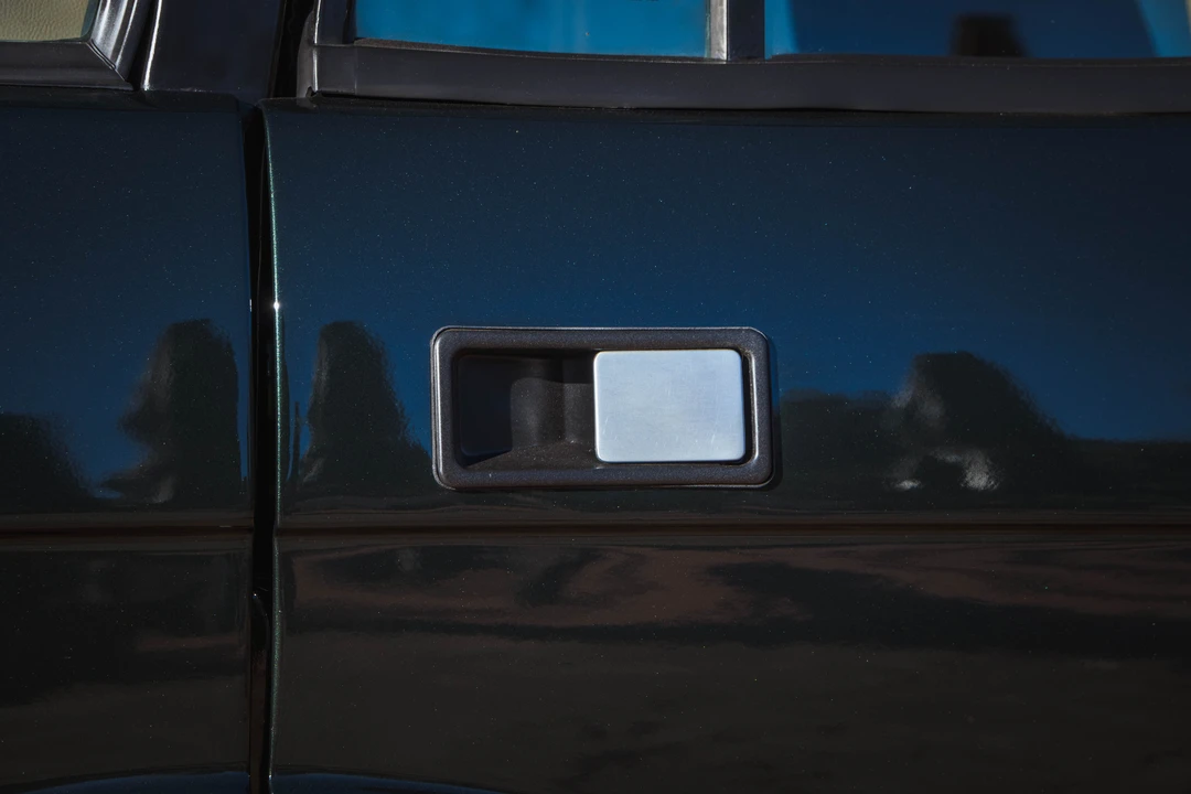 1995 Land Rover Range Rover Classic - Image 15 of 31