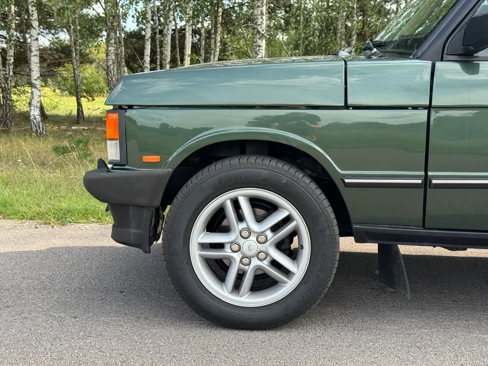 1995 Land Rover Range Rover Classic - Image 11 of 30