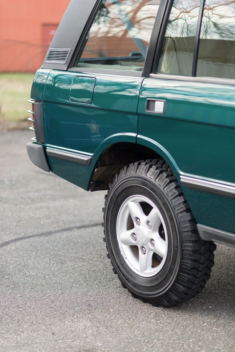 1995 Land Rover Range Rover Classic - Image 3 of 17