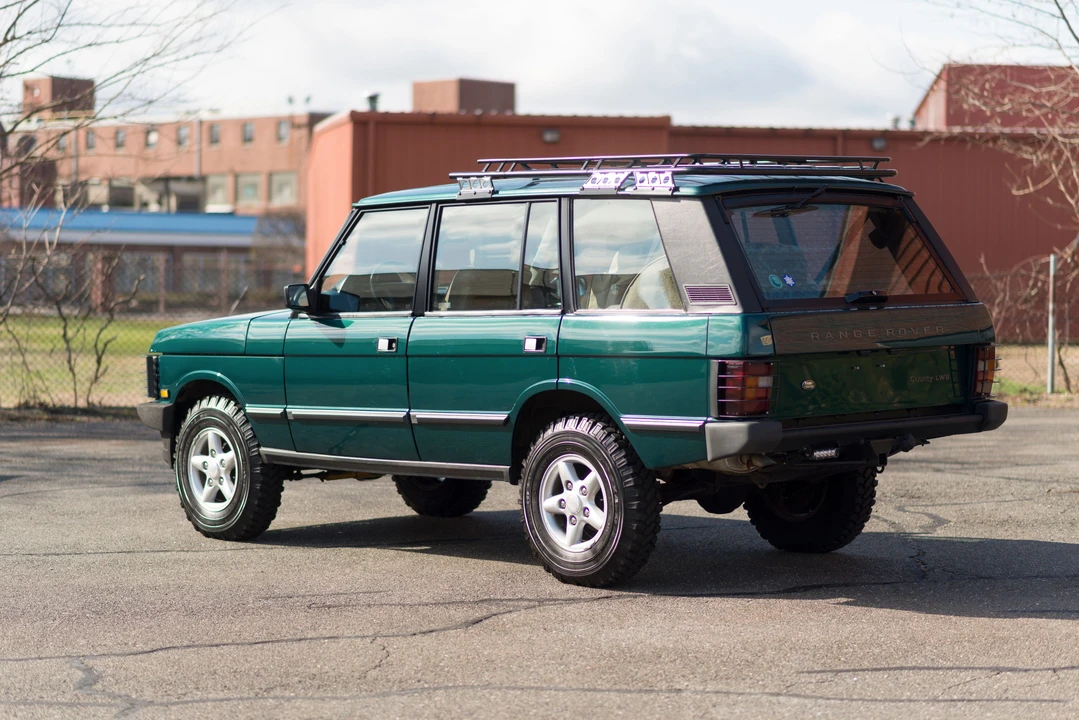 1995 Land Rover Range Rover Classic - Image 8 of 17