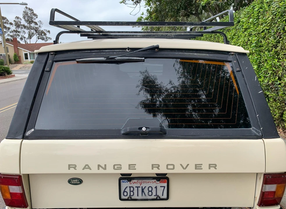 1995 Land Rover Range Rover Classic - Image 12 of 31