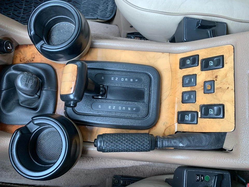 1995 Land Rover Range Rover Classic - Image 30 of 31