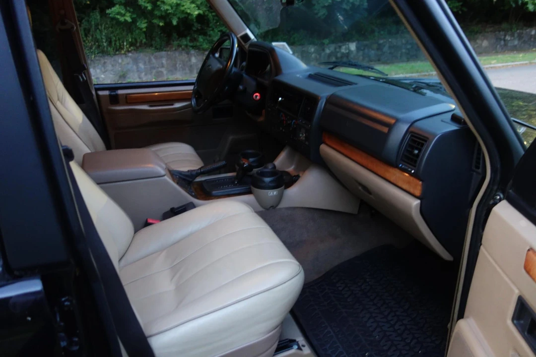 1995 Land Rover Range Rover Classic - Image 29 of 31