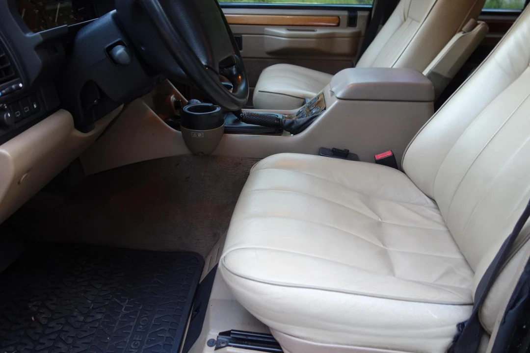 1995 Land Rover Range Rover Classic - Image 28 of 31