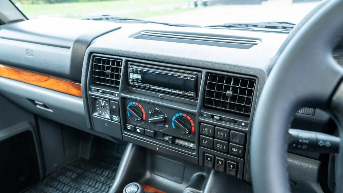 1995 Land Rover Range Rover Classic - Image 26 of 30