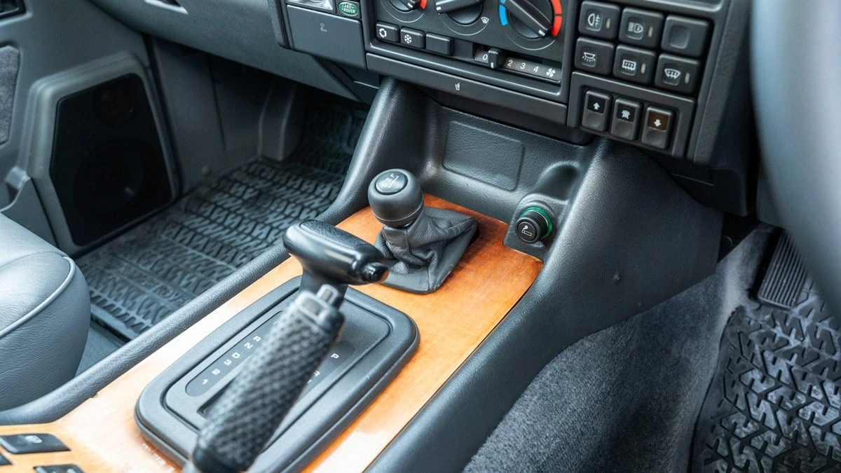 1995 Land Rover Range Rover Classic - Image 27 of 30