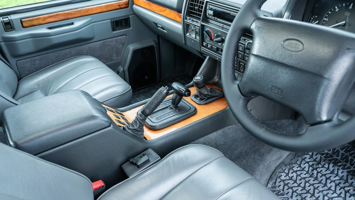 1995 Land Rover Range Rover Classic - Image 24 of 30