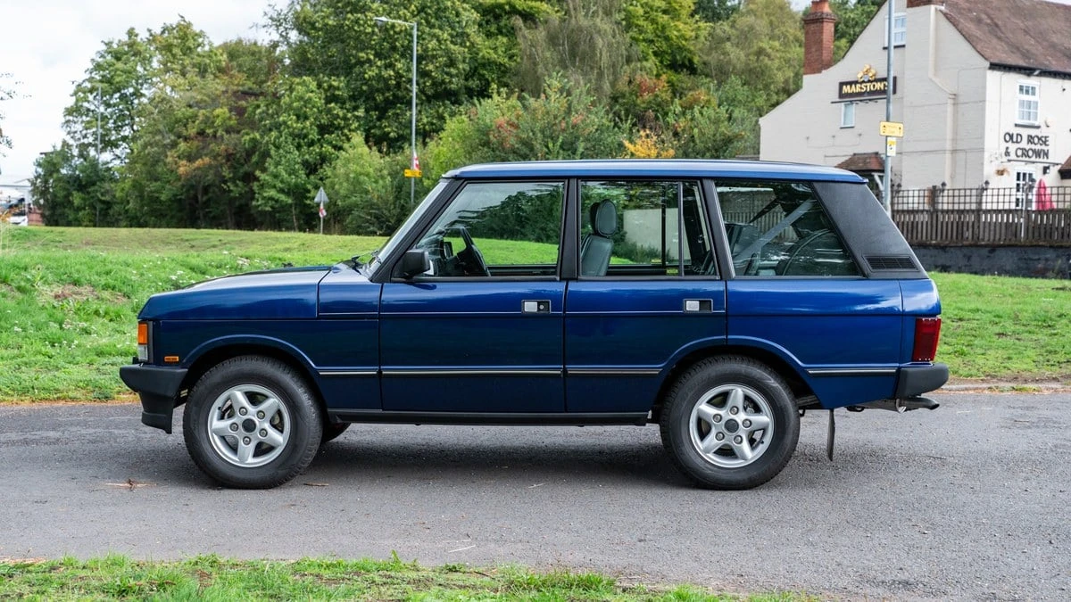 1995 Land Rover Range Rover Classic - Image 10 of 30