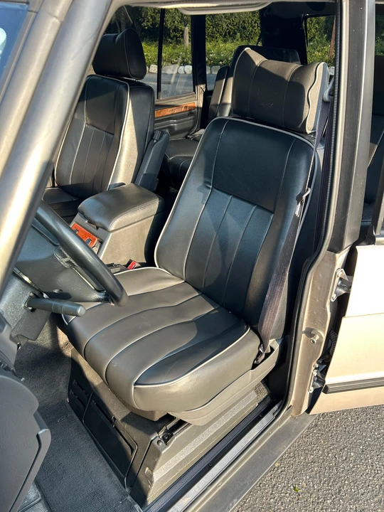 1995 Land Rover Range Rover Classic - Image 24 of 31