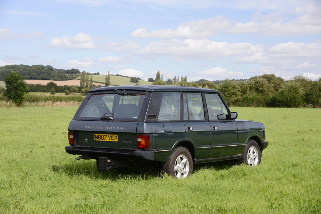 1995 Land Rover Range Rover Classic - Image 5 of 16
