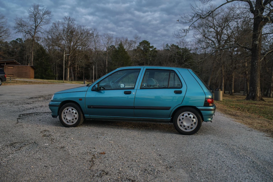 1995 Renault Clio 1st Gen - Image 13 of 31