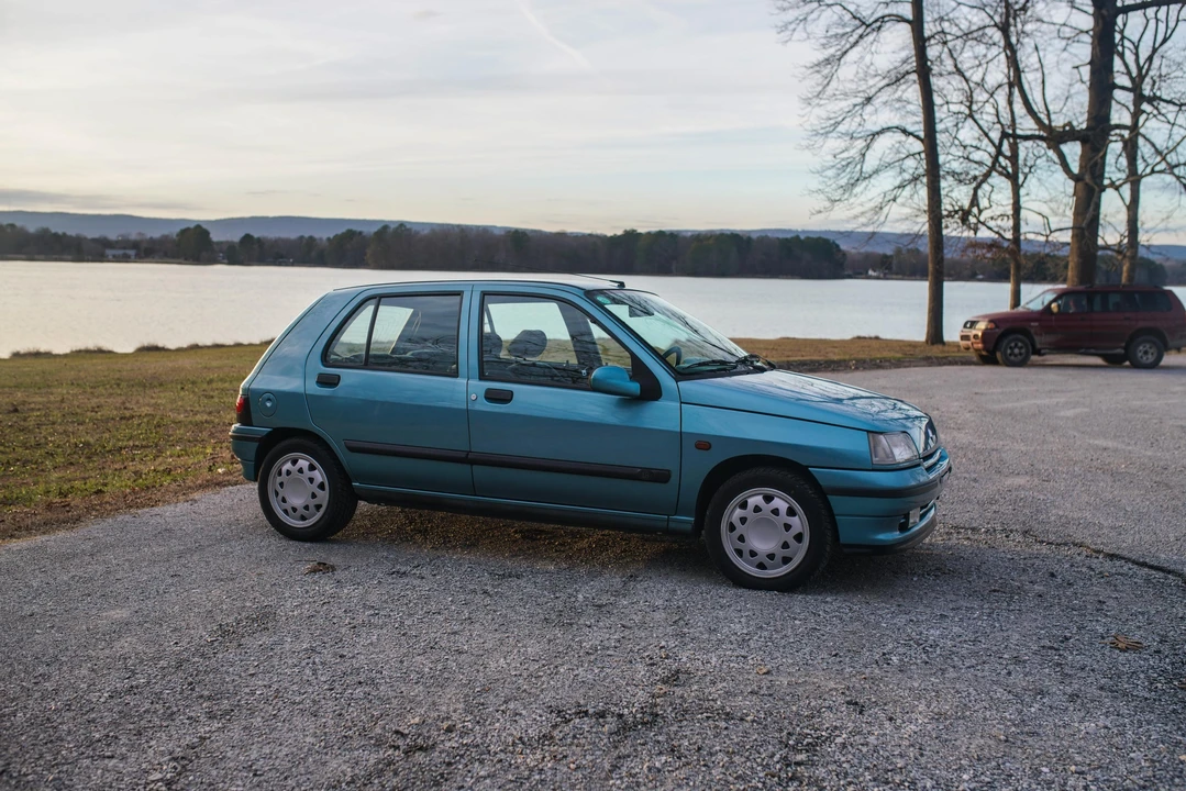 1995 Renault Clio 1st Gen - Image 22 of 31