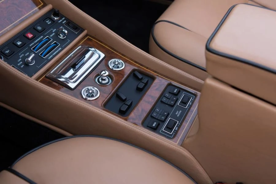 1995 Rolls-Royce Corniche Series IV - Image 7 of 12