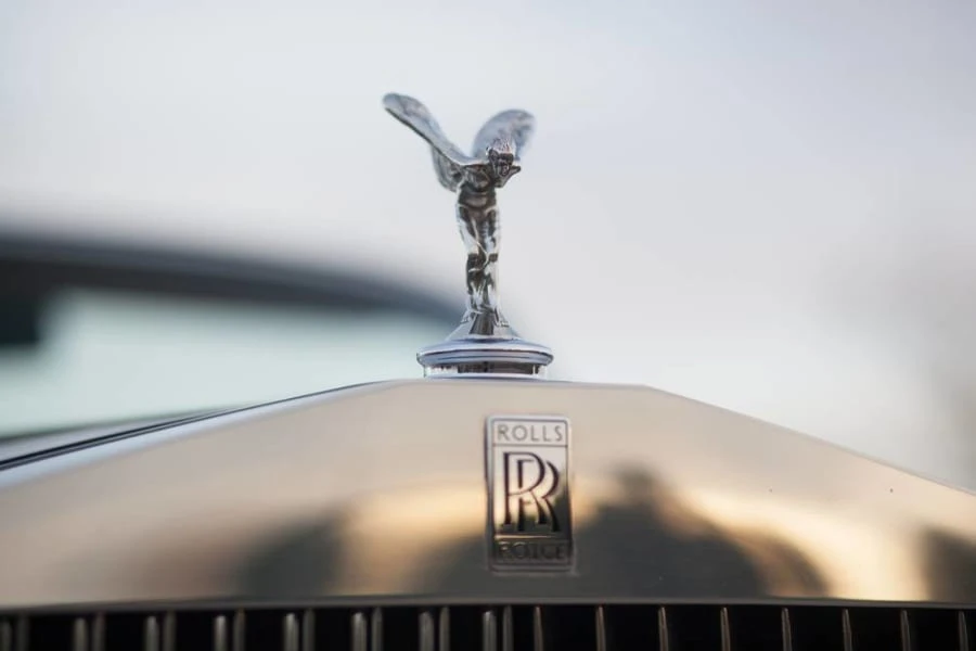 1995 Rolls-Royce Corniche Series IV - Image 11 of 12
