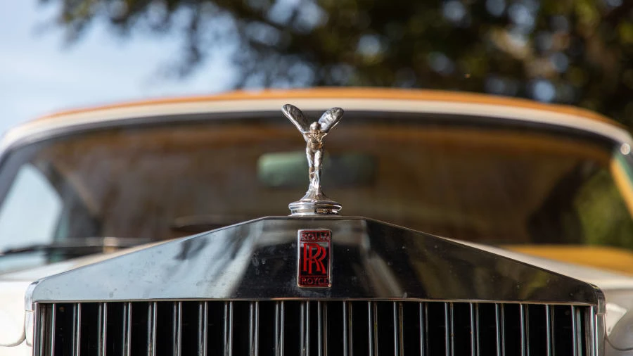1995 Rolls-Royce Corniche Series IV - Image 9 of 15