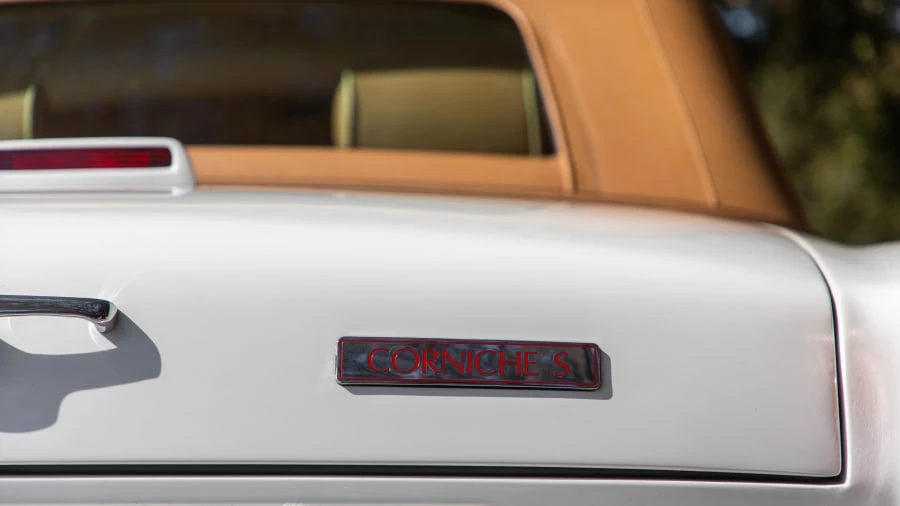 1995 Rolls-Royce Corniche Series IV - Image 12 of 15