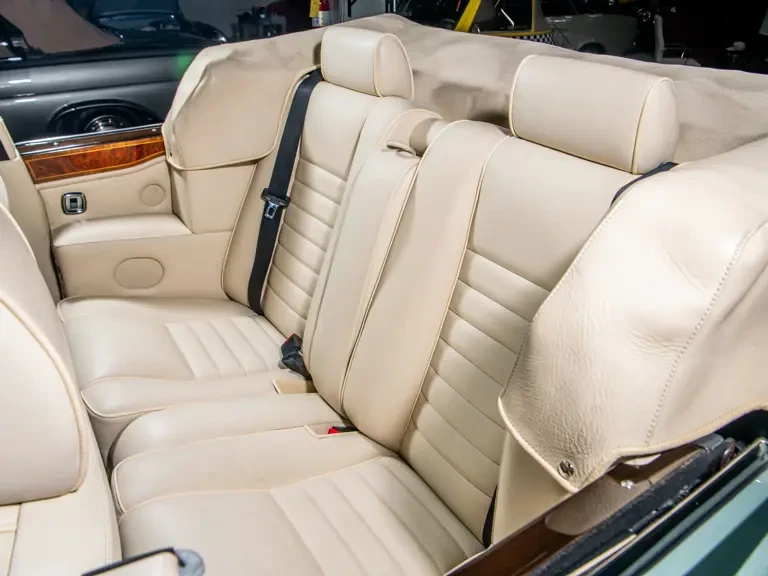 1995 Rolls-Royce Corniche Series IV - Image 24 of 31