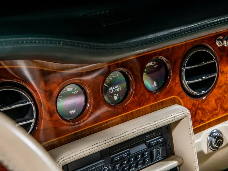 1995 Rolls-Royce Corniche Series IV - Image 19 of 31