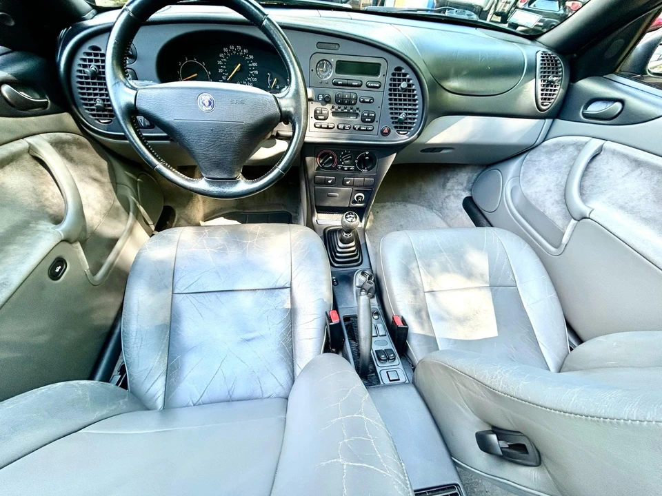 1995 Saab 900 2nd Gen - Image 12 of 21