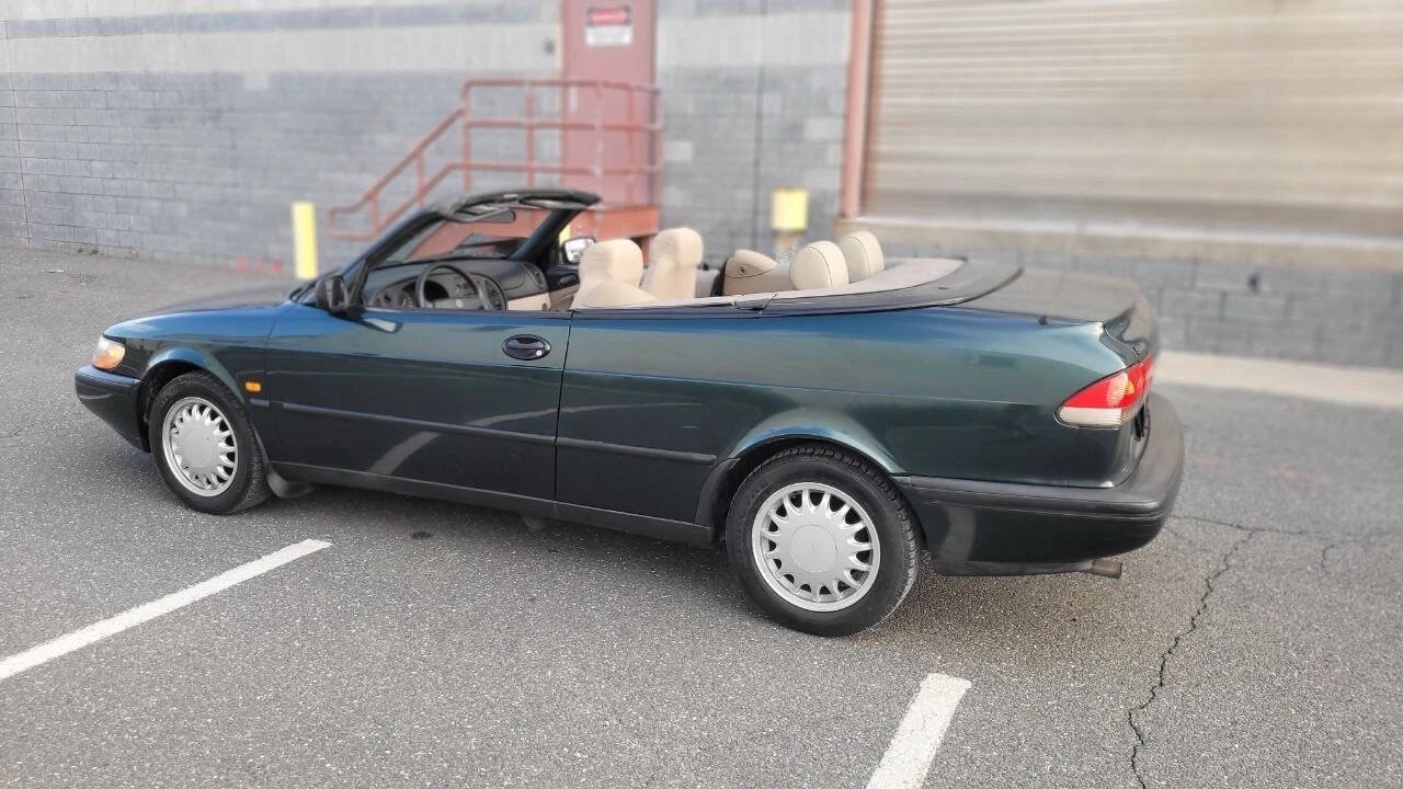 1995 Saab 900 2nd Gen - Image 2 of 31