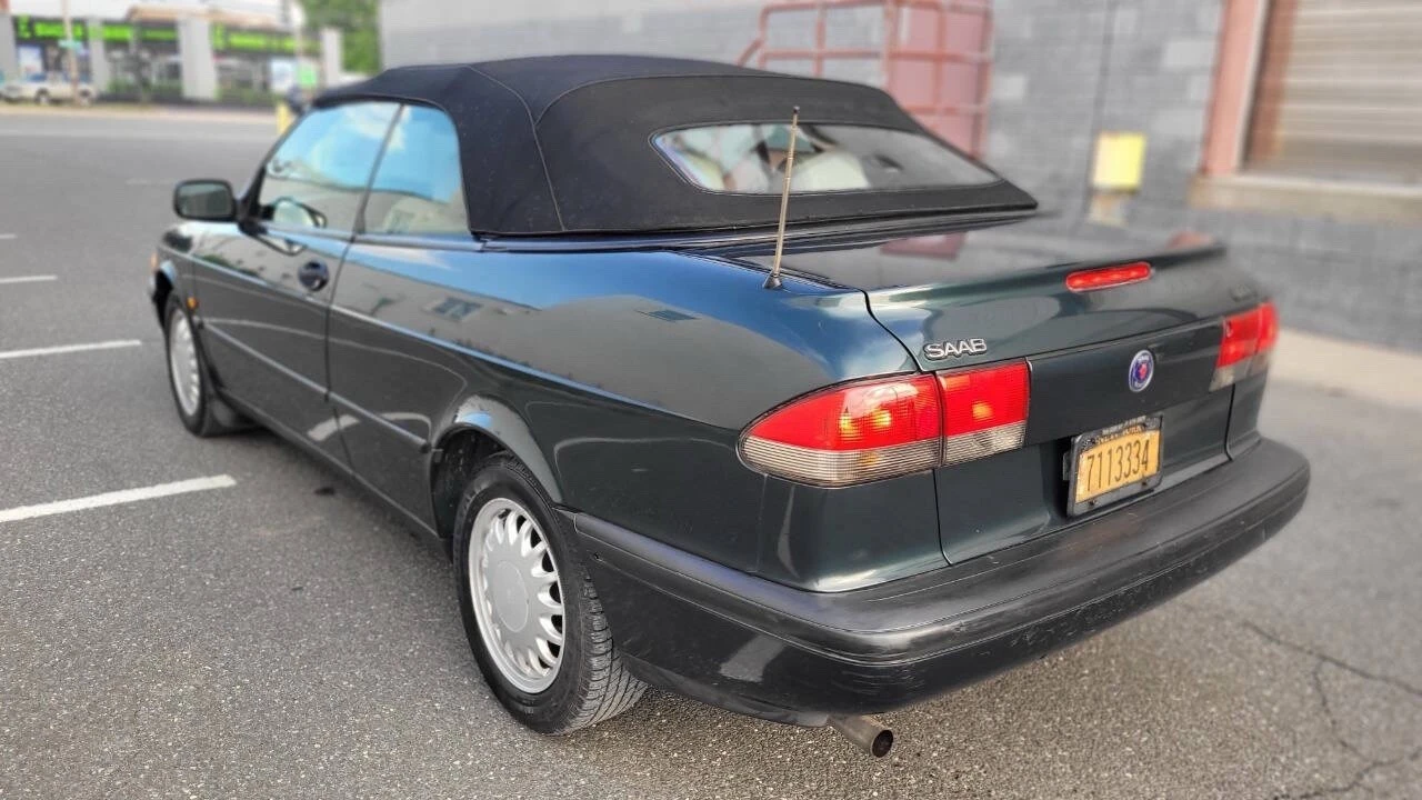 1995 Saab 900 2nd Gen - Image 8 of 31