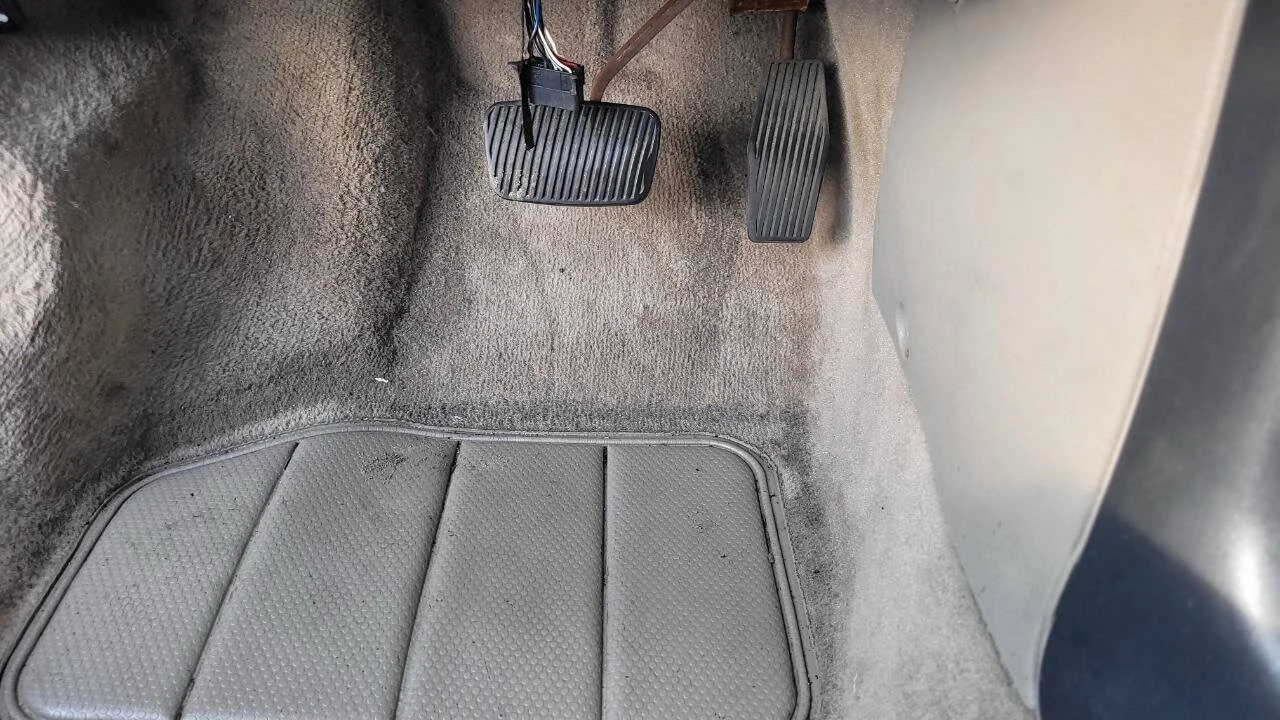 1995 Saab 900 2nd Gen - Image 24 of 31