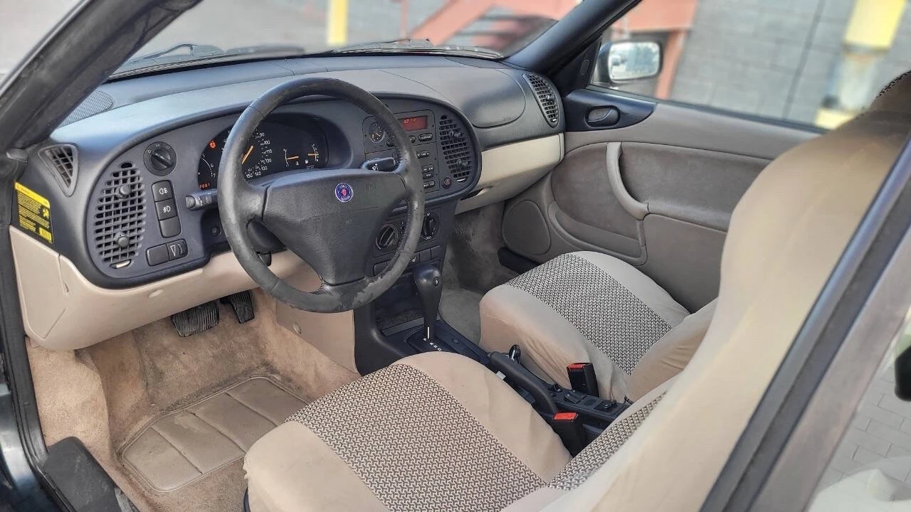 1995 Saab 900 2nd Gen - Image 28 of 31