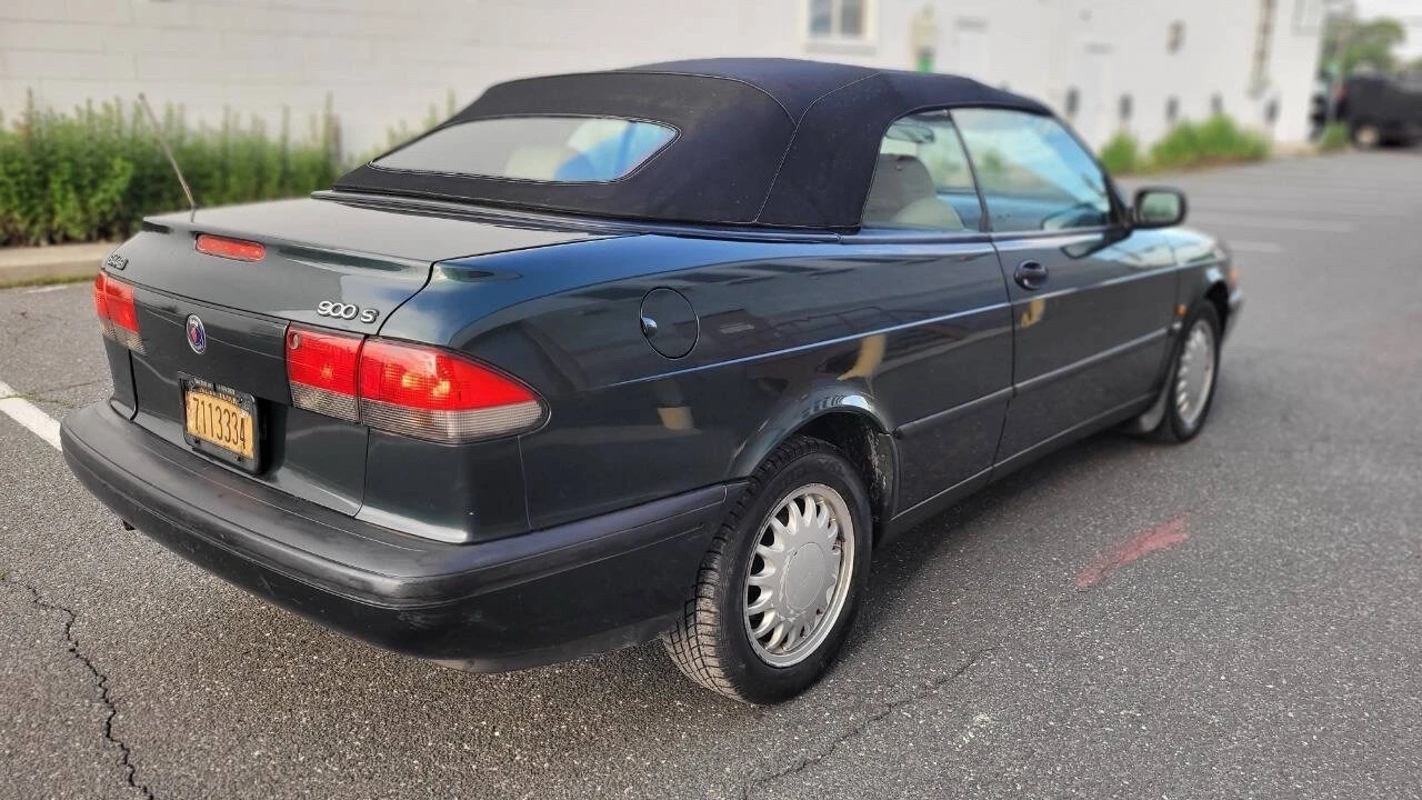 1995 Saab 900 2nd Gen - Image 9 of 31