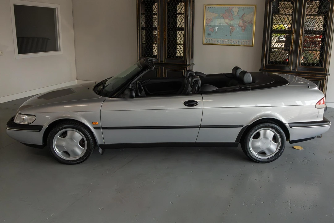 1995 Saab 900 2nd Gen - Image 3 of 31