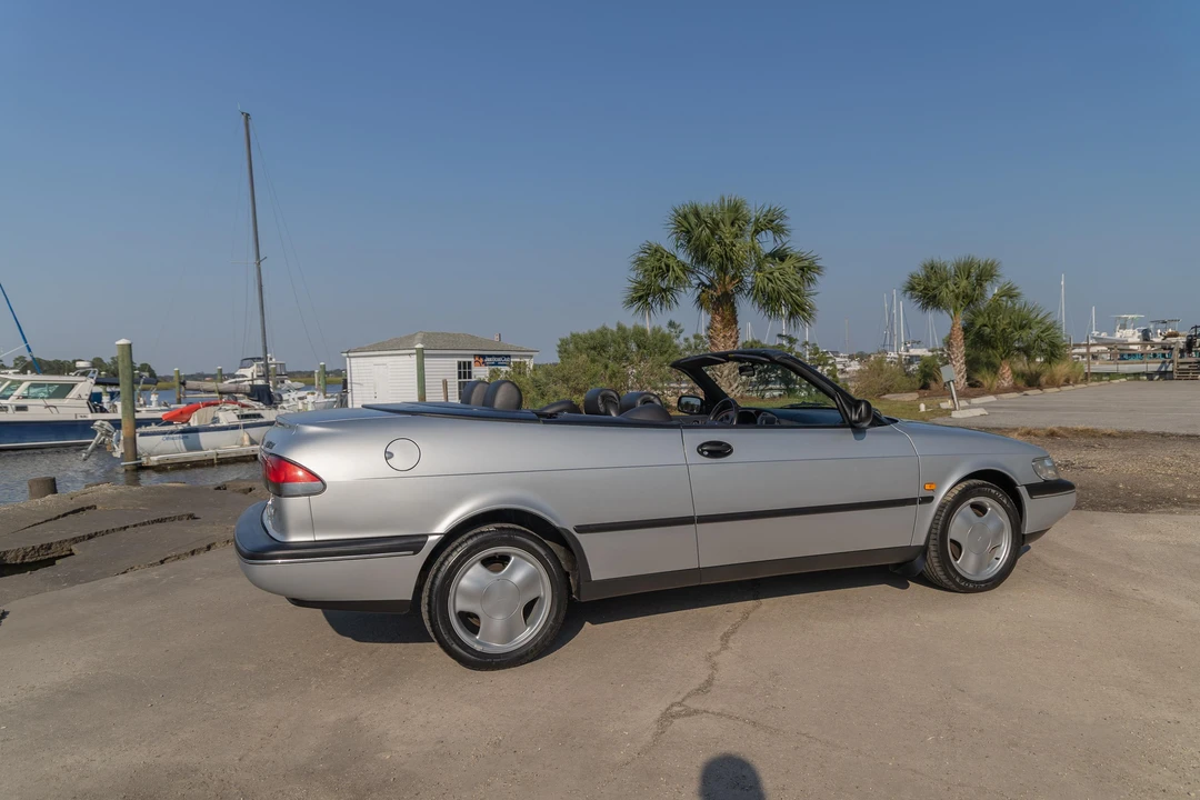 1995 Saab 900 2nd Gen - Image 12 of 31