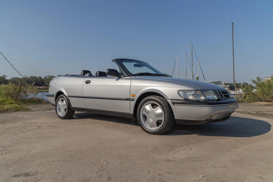 1995 Saab 900 2nd Gen - Image 15 of 31
