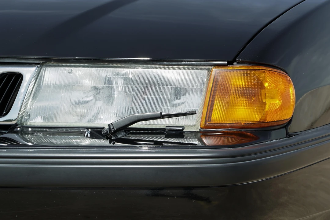 1995 Saab 9000 - Image 18 of 31