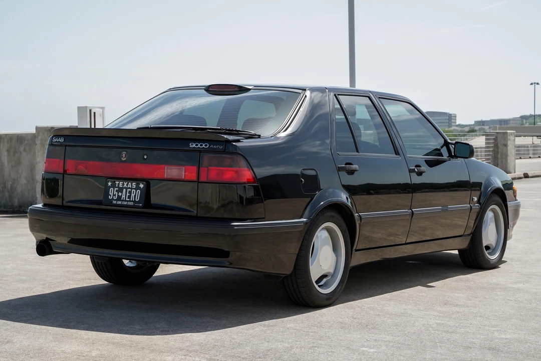 1995 Saab 9000 - Image 9 of 31