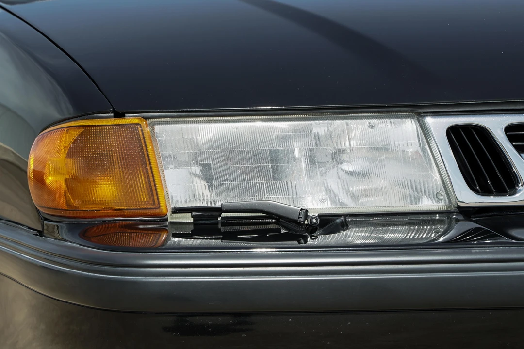 1995 Saab 9000 - Image 12 of 31