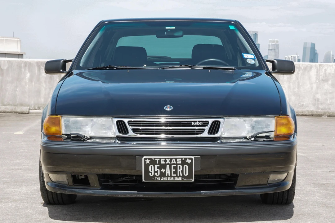1995 Saab 9000 - Image 2 of 31