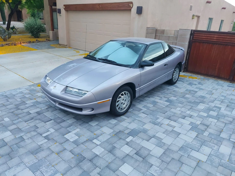 1995 Saturn - Image 2 of 31