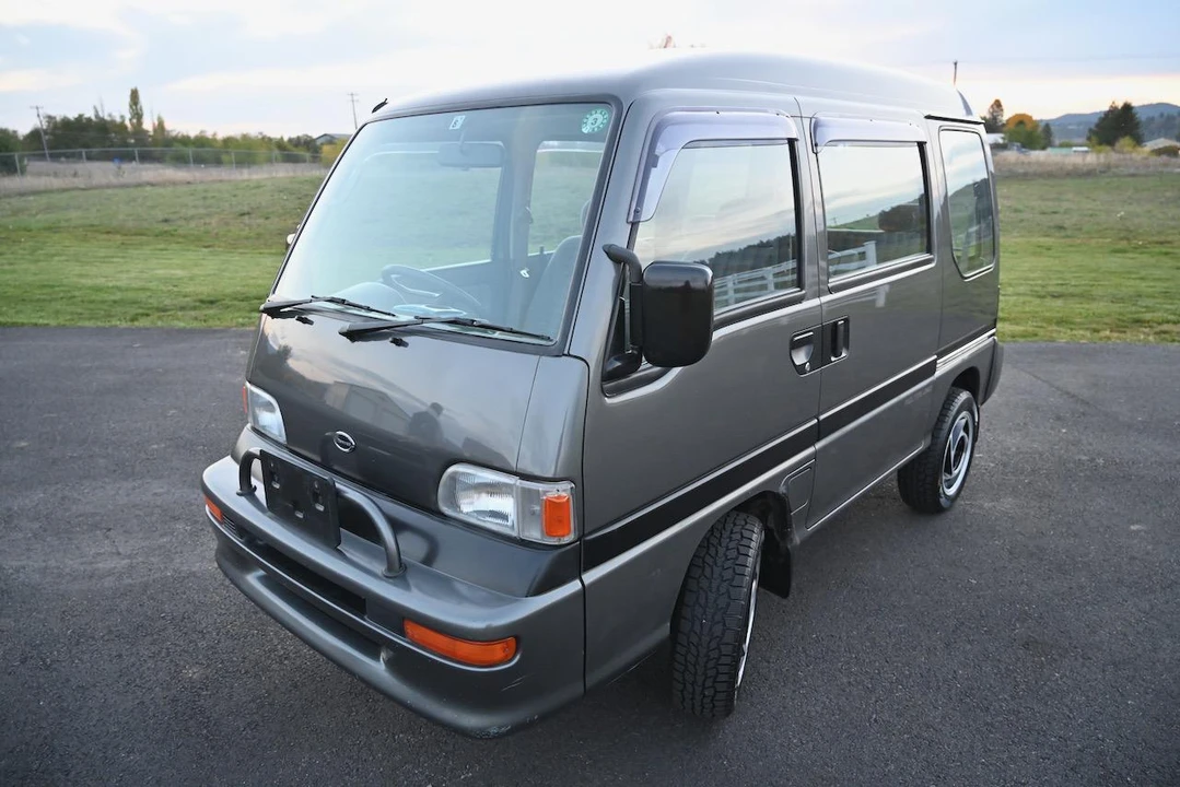 1995 Subaru Sambar 5th Gen - Image 7 of 31
