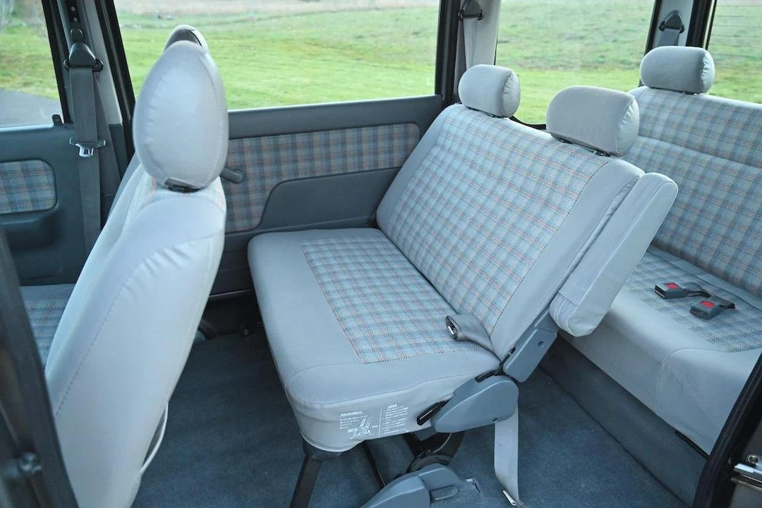 1995 Subaru Sambar 5th Gen - Image 29 of 31