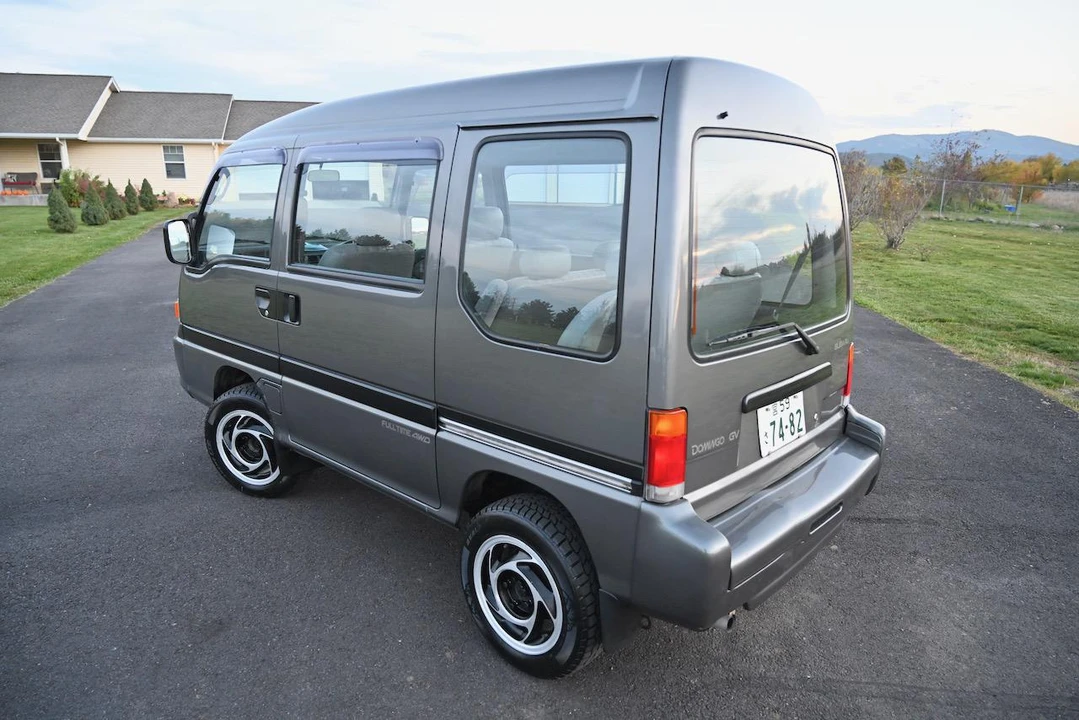 1995 Subaru Sambar 5th Gen - Image 11 of 31